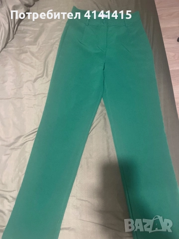 Зелен панталон