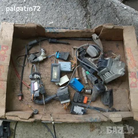 Рено Еспейс 1-останали  части-2,2 бензин, снимка 2 - Части - 49029657