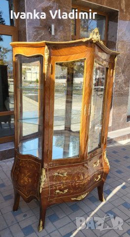 Италианска барокова витрина , снимка 9 - Секции и витрини - 38440428