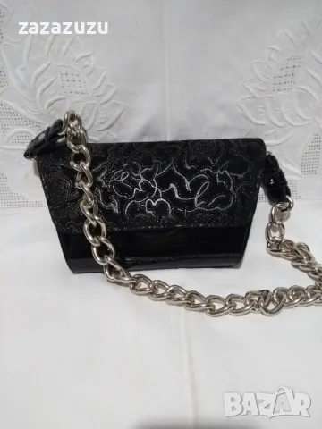 ЕСТЕСТВЕНА КОЖА малка черна италианска чанта, снимка 2 - Чанти - 50051169