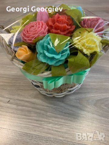 Подаръци от ароматен глицеринов сапун , снимка 5 - Изкуствени цветя - 39831566