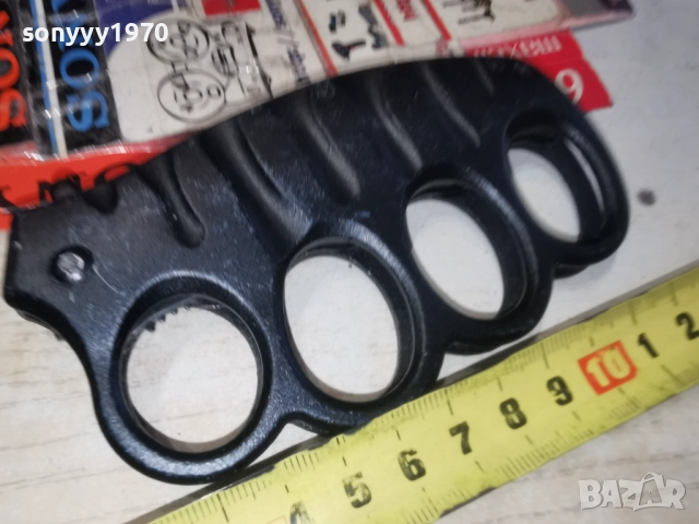 метален бокс с нож 3012250724, снимка 4 - Колекции - 52933025