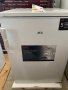 Хладилник минибар AEG, снимка 1 - Хладилници - 40356364