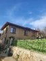 Продавам къща в гр.Котел , снимка 1