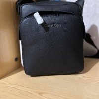 Нова мъжка чанта Calvin Klein , снимка 1 - Чанти - 43839534