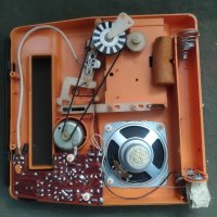 Продавам български касетофон Ресором Монтана НРБ, снимка 9 - Радиокасетофони, транзистори - 43911727