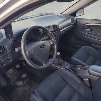 Продава Volvo V40 T4 фейслифт, снимка 6 - Автомобили и джипове - 44112985