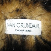 Ivan Grundahl дамска топла ушанка, снимка 2 - Шапки - 35566489