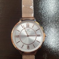 Дамски златист елегантен часовник с верижка Victoria Walls, снимка 5 - Дамски - 40471143