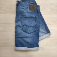 Мъжки къси дънки Jack&Jones размер XL, снимка 1 - Къси панталони - 43143747