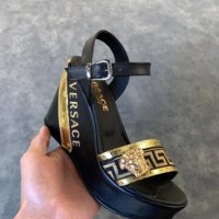 Дамски сандали Versace код 14, снимка 1 - Сандали - 33272364