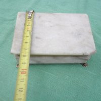 Мраморна кутия с метален обков, снимка 3 - Декорация за дома - 35042240