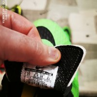 Детски футболни обувки Nike, модел Hypervenom, номер 35, идеално запазени. , снимка 5 - Футбол - 43429529