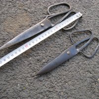 Кована ножица-19 век-2бр, снимка 2 - Антикварни и старинни предмети - 28591493