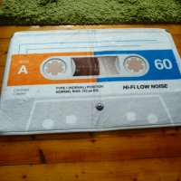 Килимче аудиокасета audio tape касетофон касетка стерео жак , снимка 2 - Други ценни предмети - 30874715