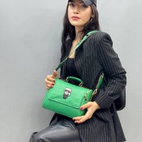 🔥Karl Lagerfeld луксозни дамски чанти / различни цветове🔥, снимка 9 - Чанти - 43559481