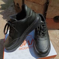 Дамски обувки черни , снимка 4 - Дамски ежедневни обувки - 40457557