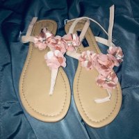 Дамски сандали с цветя, снимка 2 - Сандали - 28946259
