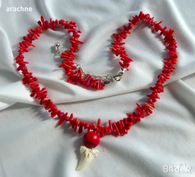 Гердан от корали,зъб от акула и сребро, снимка 1