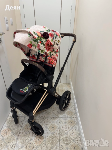  Бебешка количка Cybex Platinum E Priam 4 Rose Gold Spring Blossom Light, снимка 1