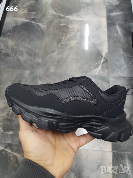 Маратонки, снимка 1