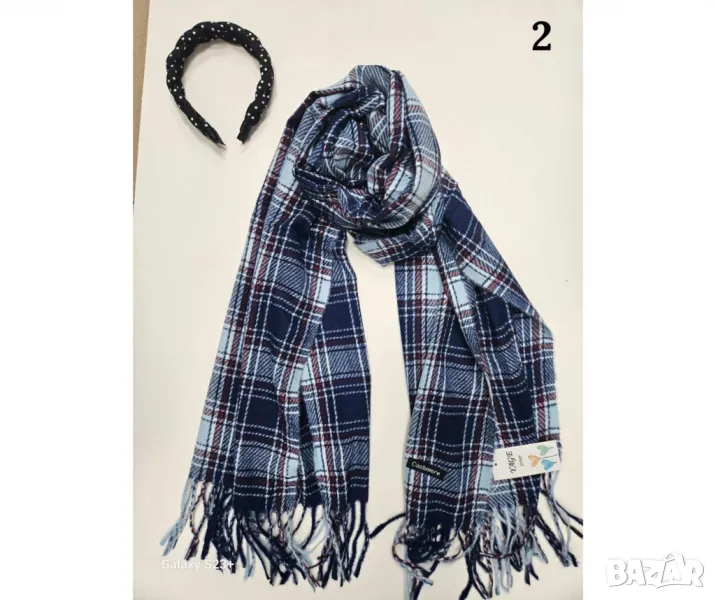 Изискан шал на каре, снимка 1