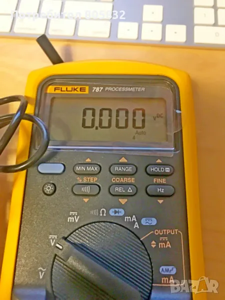 Fluke 787 Универсален Процесен Калибратор, снимка 1