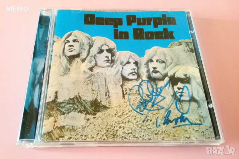 Deep Purple In Rock с подписите на Roger Glover/ Ian Paice, снимка 1