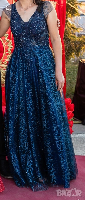 Дамска официална рокля, снимка 1