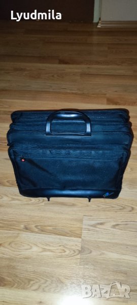 Бизнес чанта с колела за лаптоп , снимка 1