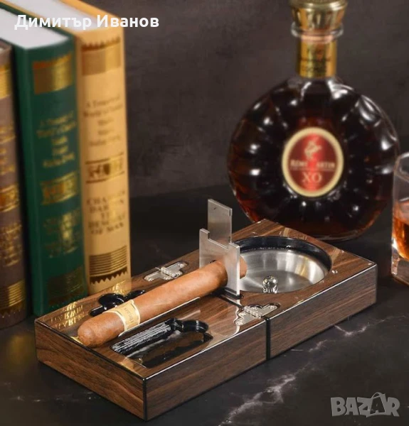 Кедров пепелник със стойка, ножица и пънчър за пури, снимка 1