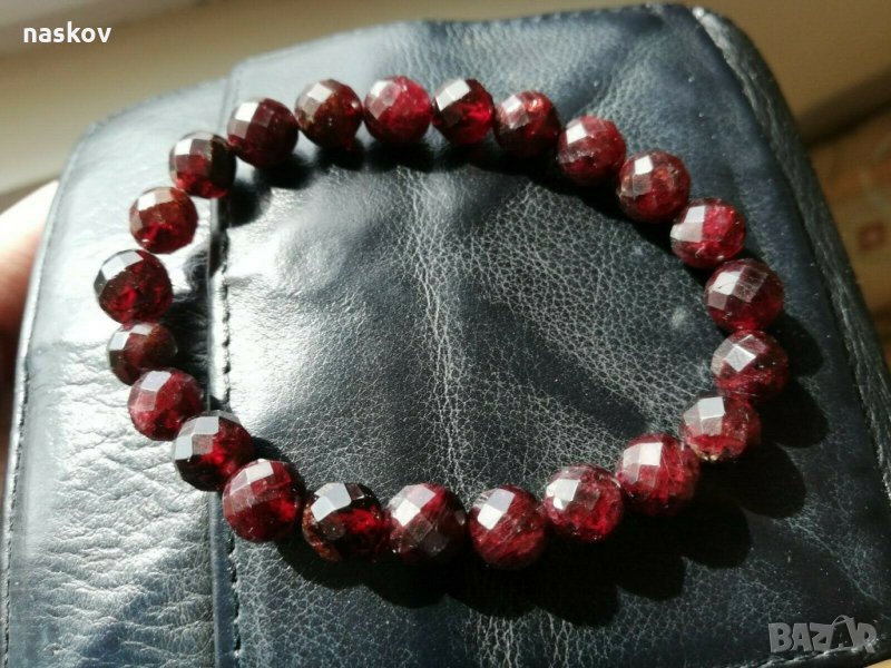 Гривни от гранат, какоксенит, снимка 1