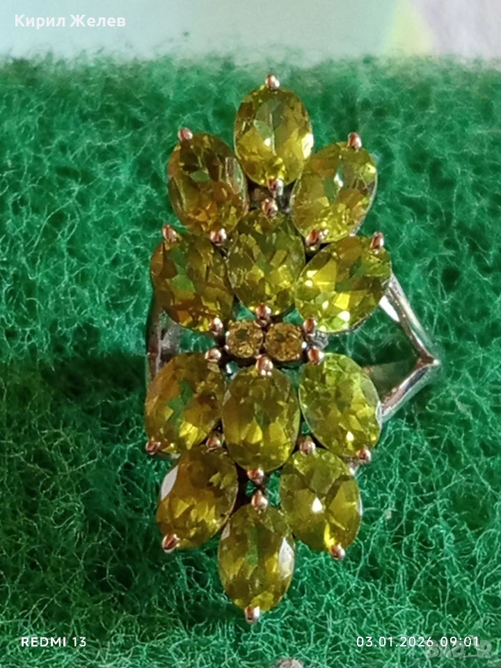 Ефектен сребърен пръстен Trifari с множество камъни ОЛИВИН подходящ аксесоар за ежедневието 27102, снимка 1