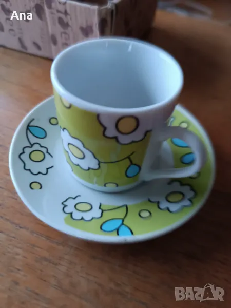 Красив порцеланов сервиз за кафе, снимка 1
