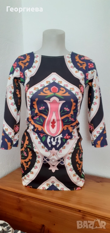 Дамска рокля, снимка 1