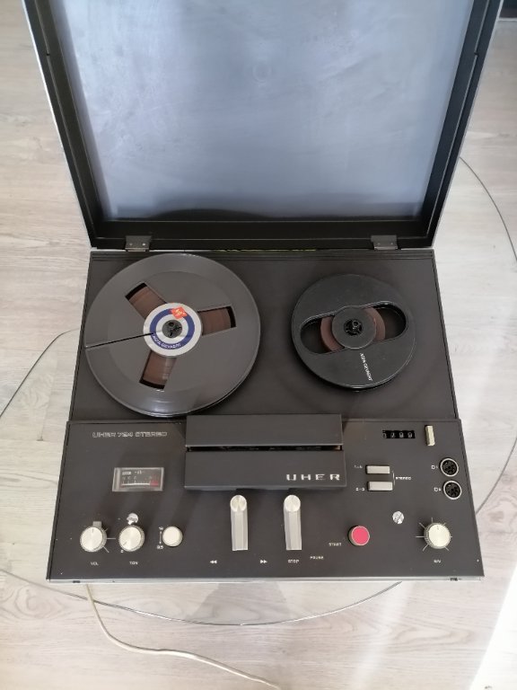 Uher 724 Tape Recorder