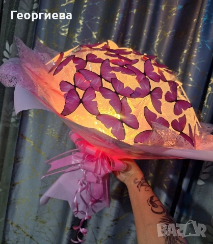 Луксозни светещи букети "DESS"🦋✨️💝, снимка 13 - Романтични подаръци - 53350281