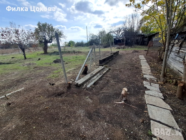 Къща с Голям Двор, снимка 4 - Къщи - 52520401