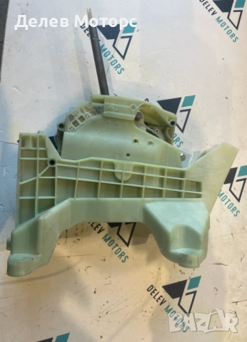 46700-D4420 селектор, превключвател за скорости от Kia Sportage 2.0 CRDI, engine D4HA, снимка 2 - Части - 51794442