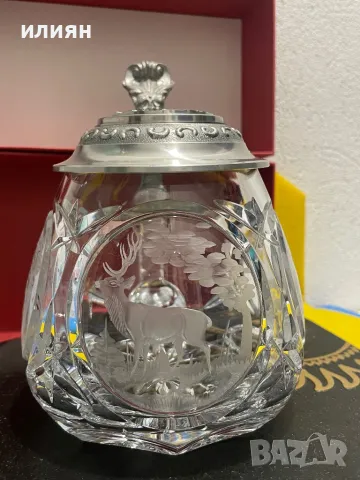 Халба кристална с ловни мотиви. Елен.  Орел.  Глухар. 