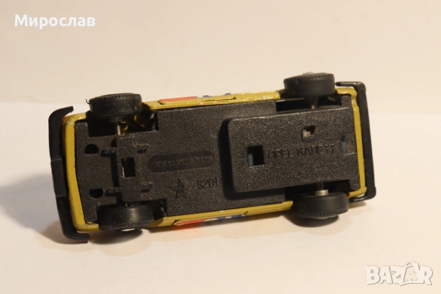 1:43??? OPEL KADETT КОЛИЧКА МОДЕЛ, снимка 8 - Колекции - 53378640
