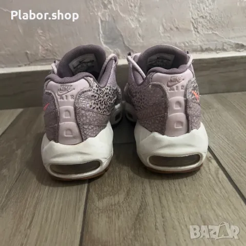Дамски обувки Nike Air Max 95, номер 38, снимка 5 - Дамски ежедневни обувки - 49862067
