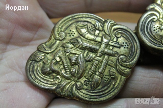 Детски сребърни пафти с живачна позлата , снимка 3 - Антикварни и старинни предмети - 34975519