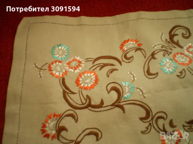 Винтидж ленена ретро покривка за маса с бродирани  цветя, снимка 3 - Покривки за маси - 49563129