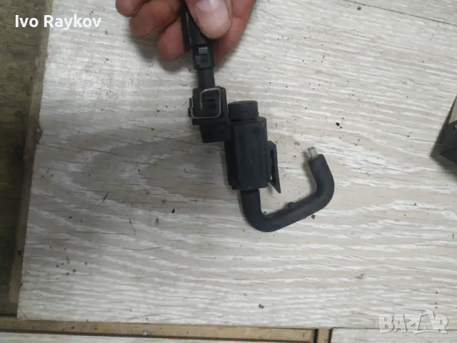 Solenoid Valve GM OPEL SAAB VAUXHALL 90530039 PIERBURG 7.22138.00, снимка 4 - Части - 49606204