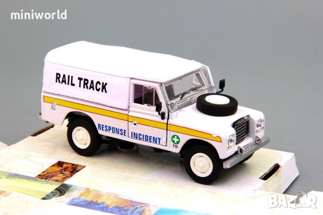 Land Rover Series III 109 пикап с тента Police - мащаб 1:43 на Cararama старо производство отваряеми, снимка 6 - Колекции - 43953940