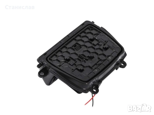 Пепелник за BMW 5 F10, снимка 2 - Части - 50640018