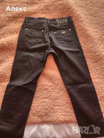 Дамски дънки Valentino , снимка 2 - Дънки - 49448010