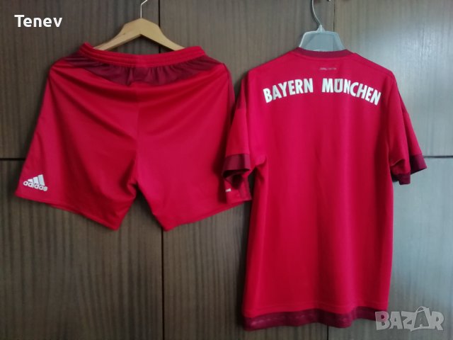 Bayern Munich 2015/2016 Adidas оригинален екип тениска фланелка и шорти къси гащи Байерн Мюнхен S, снимка 2 - Спортни дрехи, екипи - 43173050