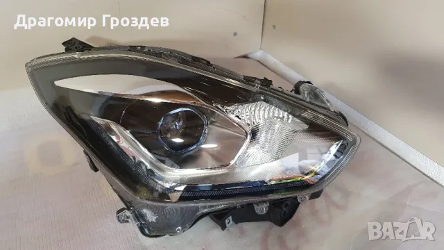 Оригинален десен фар за Suzuki Swift / Сузуки Суифт (2017-2023), снимка 2 - Части - 49964391